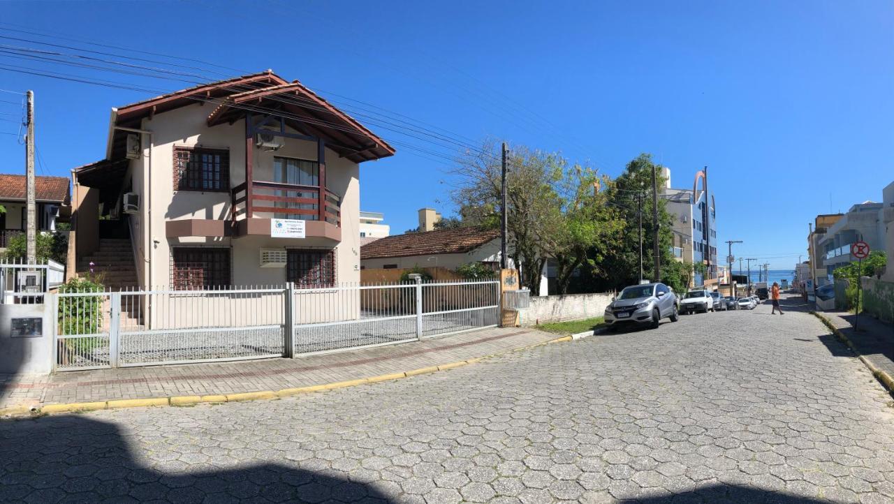 Apartamentos Vo Lela Бомбіняс Екстер'єр фото